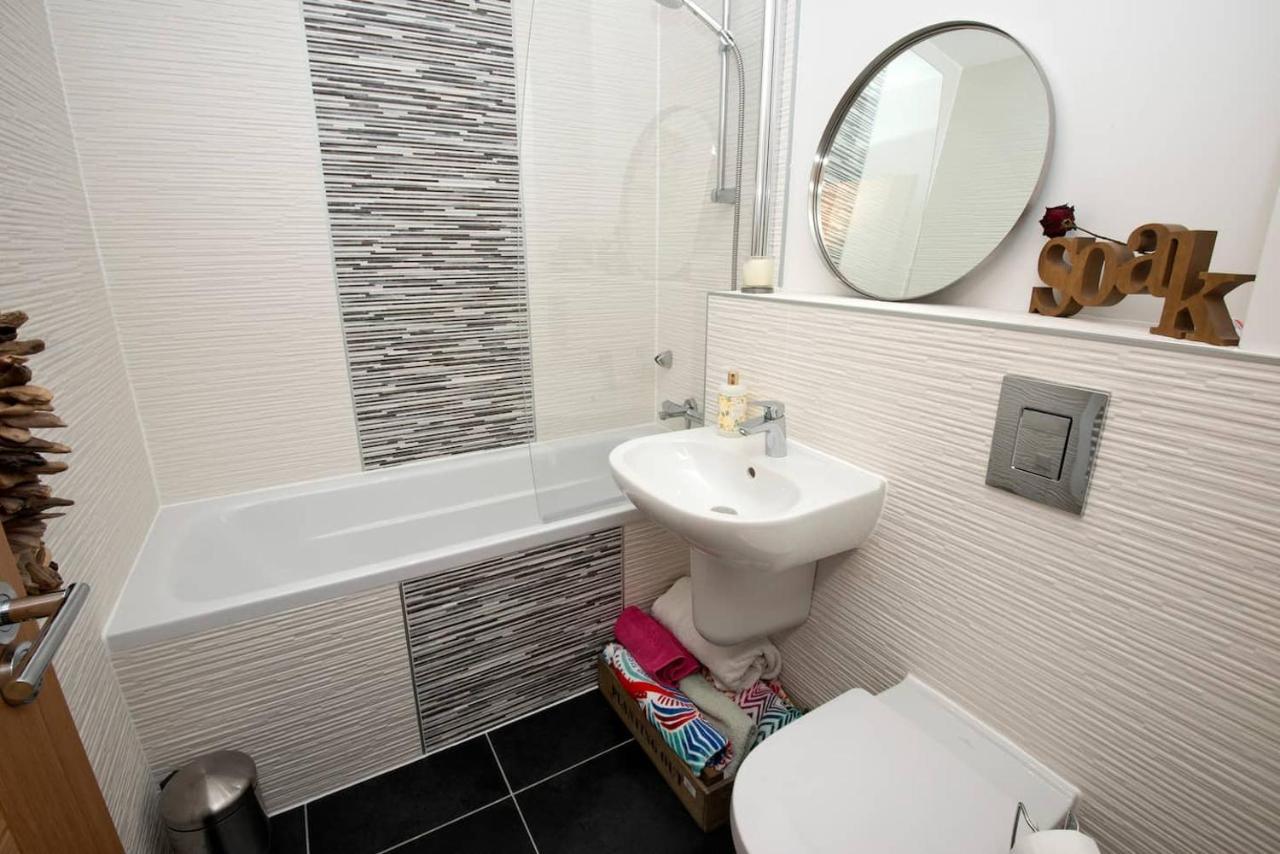 Apartament Fantastic 2 Bedroom Centre *