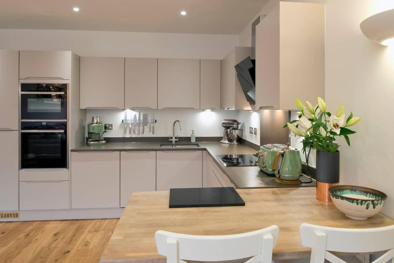 Apartament Fantastic 2 Bedroom Centre